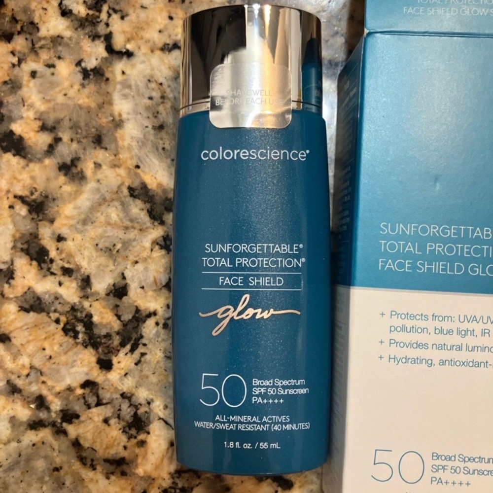 Colorescience Glow Sunscreen SPF 50 – Brand New in Box